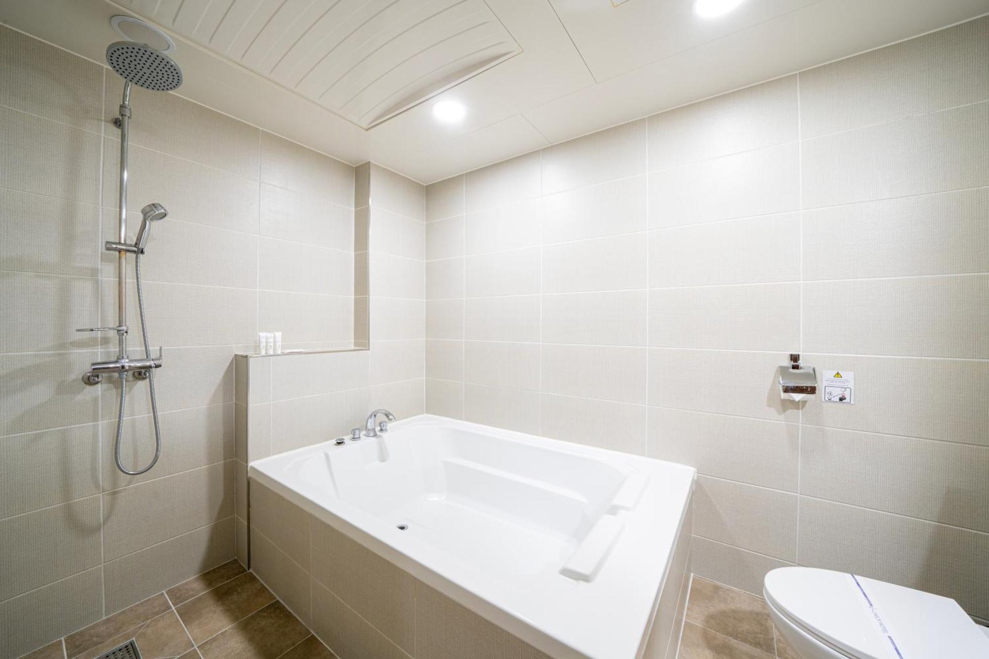 I-Check Hyunjin Hotel Donghae Ngoại thất bức ảnh