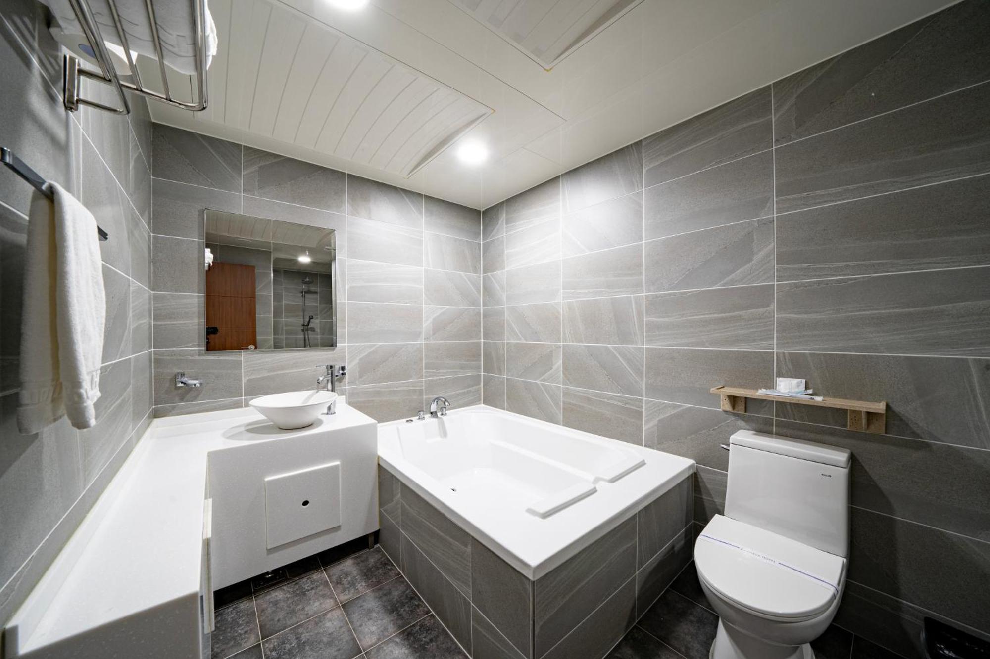 I-Check Hyunjin Hotel Donghae Ngoại thất bức ảnh