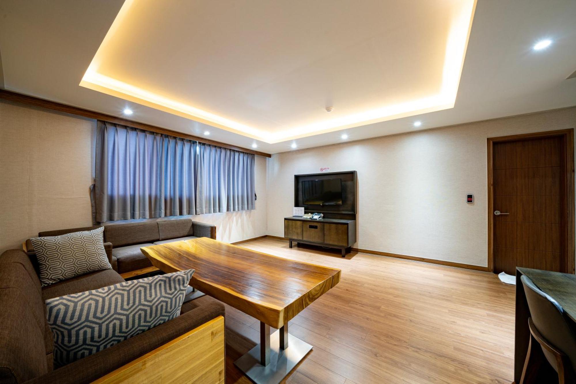 I-Check Hyunjin Hotel Donghae Ngoại thất bức ảnh