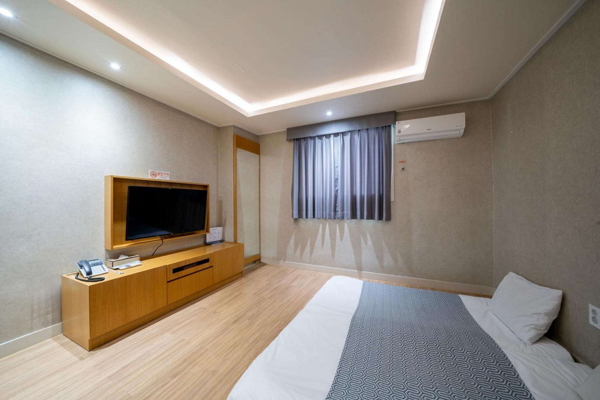 I-Check Hyunjin Hotel Donghae Ngoại thất bức ảnh