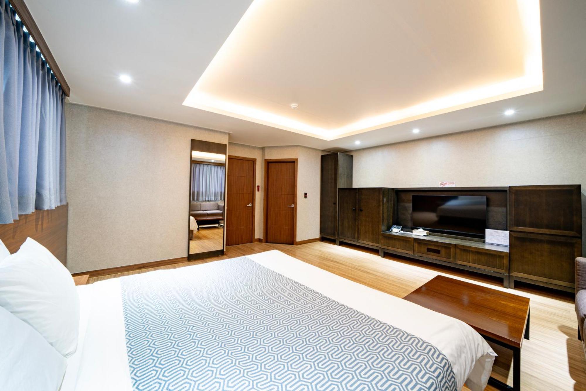 I-Check Hyunjin Hotel Donghae Ngoại thất bức ảnh